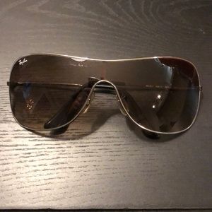 Ray Ban Woman’s sunglasses